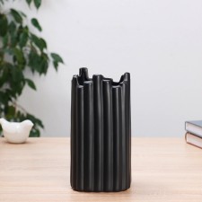 VAZA Ceramics Table 