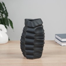VAZA Ceramics Table 