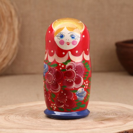 Nesting doll "Anastasia", red handkerchief, 5 doll, 16 cm-1