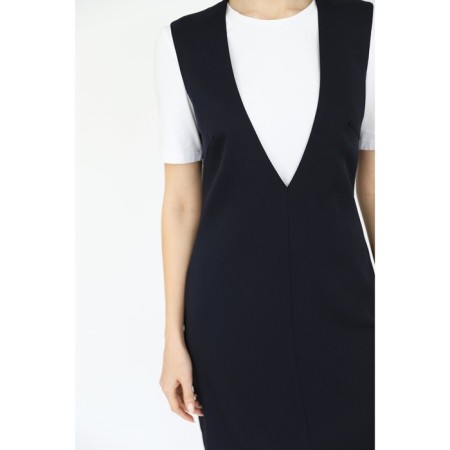 Dress with a deep neckline, size 48-1