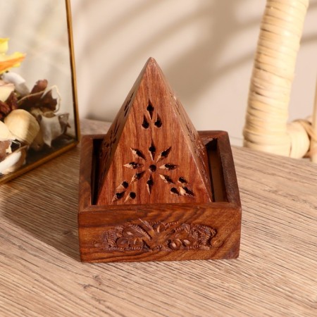 ONUK incense cone 8.8*8.8*12.5