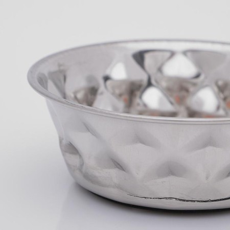 The bowl of a weighted embossed, with a silicone base, 300 ml-2