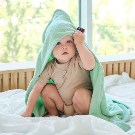 Toward Tensor Corner I am 85x85 cm, olive color, 100% cotton, 320 g/m-2