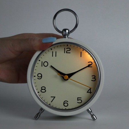 Alarm clock "Snow", with backlight, D-11 cm, battery 2 aa-4