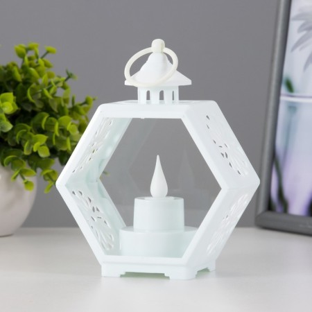 Nightmare "Candle in the HEx" 3HLR1130 White 6x11x15 cm Risalux