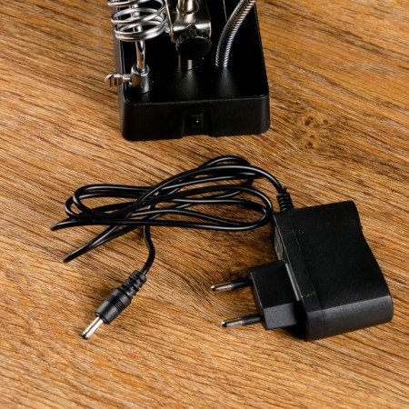 The third hand for soldering 10x, 7.5x, 2.5x, 18*16*16.5-8