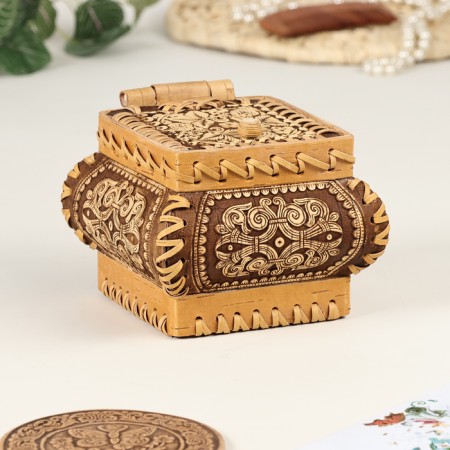 Casket "Baby Berries", 12x12x9 cm, birch bark