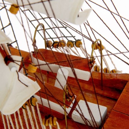 The ship souvenir "conductor", 3 masts, white side, black stand, white sails-9