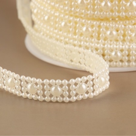 Pearls on threads, flat, 10 mm, 9 ± 1 m, milk color-1
