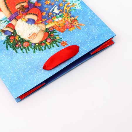Gift package "Santa Claus is in a hurry to visit", 18 x 22.3 x 10 cm-2