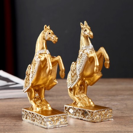 Souvenir Polystone "Golden Horse on the Highs" MIX 12.5x8.3x3.8 cm-4