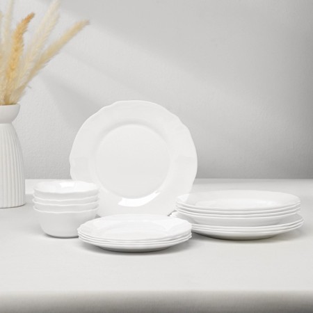 Set of table glass -ceramic louis XV, 16 objects, white color