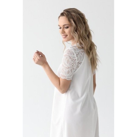 Dress with sleeves made of lace, size 48-2