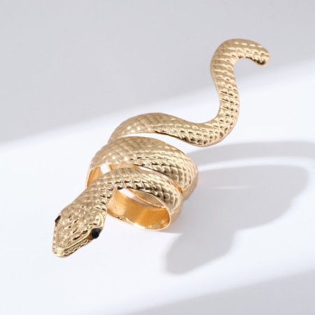 Ring "Snake" ribbed, color gold, dimensionless
