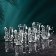 Set of glasses of glass 