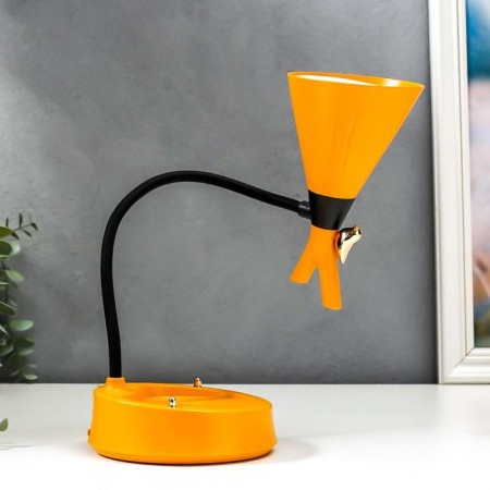 A table lamp with a dimmer 16299/1yl LED 4W USB AKB 3000-6000K yellow 12.3x12.3x37 cm Risalux 544-5
