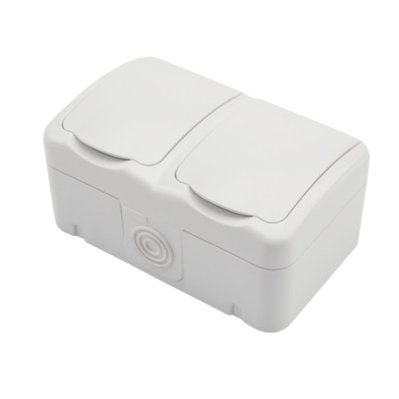 Horizontal Block 2 Mini OG IP54 with grounding, o/y, white kranz