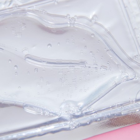 Lip patch with silk-1