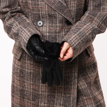 Gloves are female, dimensionless, without insulation, black color-4
