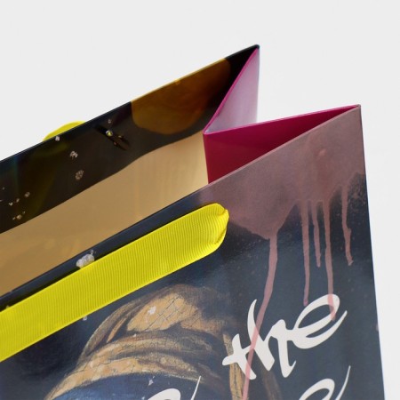 Package Gift Laminated Vertical, packaging, Graffiti, m 26 x 32 x 12 cm-4