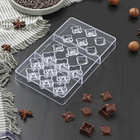 Form for chocolate and sweets "Shine", 18 cells, 20 × 12 × 2.5 cm