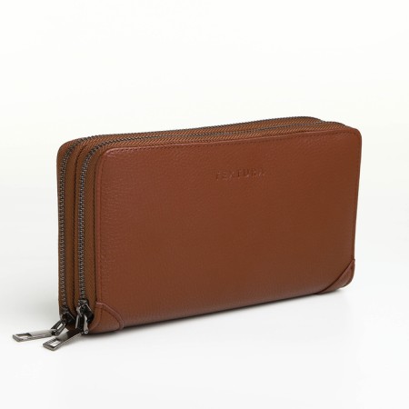 Male clutch on lightning, textura, brown color