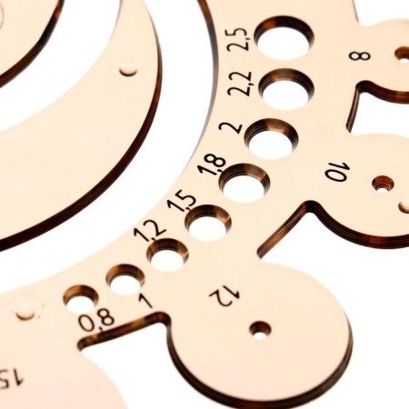 K-I-N 7490 stencil with different radii, smoky-2