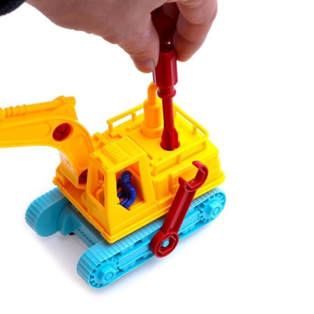 Designer machine "Excavator", 33 parts, mix-4