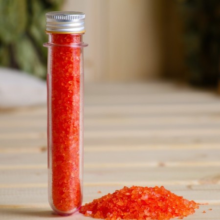 Salt for a bath and bath in a Krasnaya currant flask 100 g-1