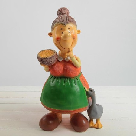 Garden figure "Grandmother with wheat" 24x30x60cm-3