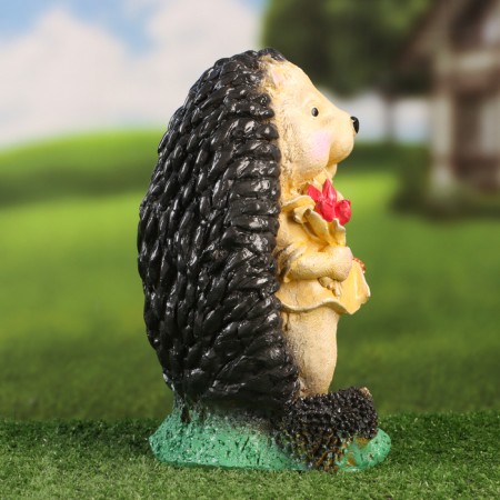 Garden figure "Hedgehog with a bouquet" 26x18x12cm-2