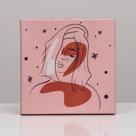Gift box "Lady Star", square, 19 x 19 x 12 cm-2