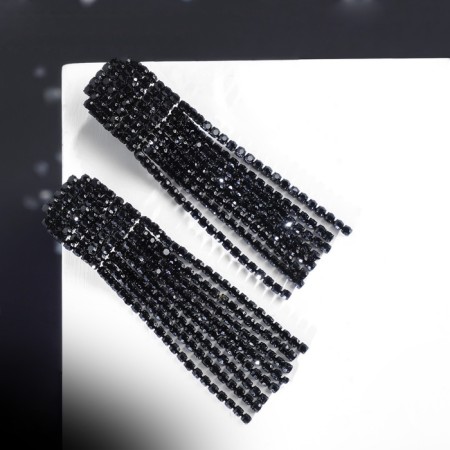 Clips "Party" square, black color-2