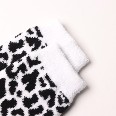 Women's socks "White Jaguar", white color, rr 36-40-1