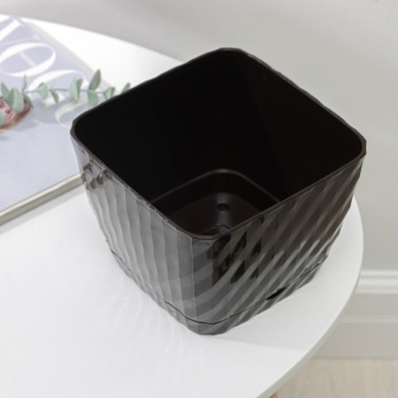 Pot with the pallet "Classic", 4.5 l, chocolate color-1