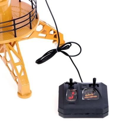 Building crane, remote control, operates from batteries-6