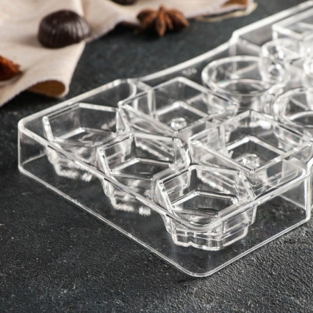 Assorted chocolate uniform, 14 cells, 20 × 12 × 2.5 cm, depth 2 cm-2
