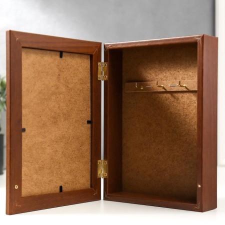 Key "Butterfly" walnut 15x21 cm-1