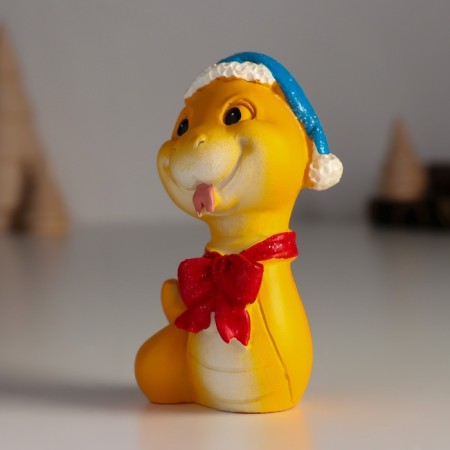 Polystone souvenir "Yellow snake in a blue hat and red bow" 5x4x9 cm-5