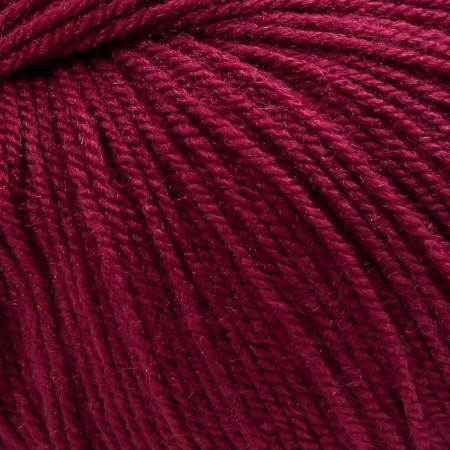 Yarn "caramel" 100% acrylic 175m/50g (190 fuchsia)