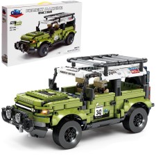 The designer inertial “SUV”, collectible model, 696 parts