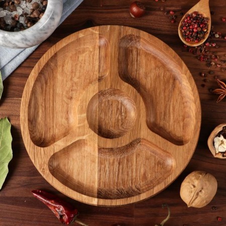 Menzhitsa wooden "pub", with a cutting board, D-20 cm, array of oak