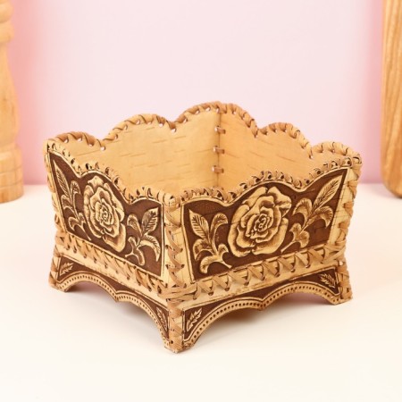 Candy "Rose", 14x14x9.5cm, birch bark