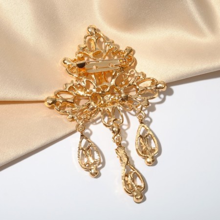 Brooch "Empress" openwork with pendants, white color in gold-1