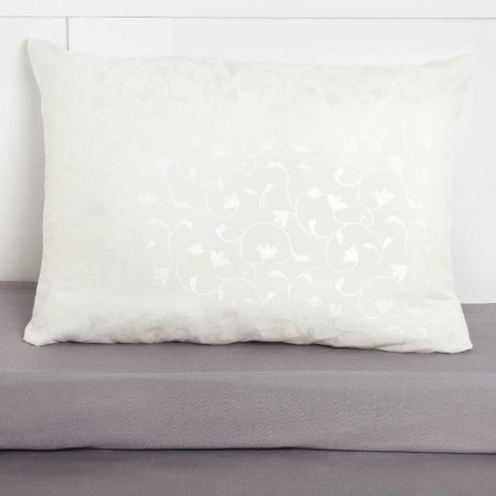 Pillowcase pillowcase at the zipper "monogram", 70x70 cm