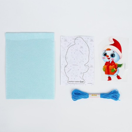 New Year's set for creativity. Creative workshop "New Year! Snowman with a gift "-4