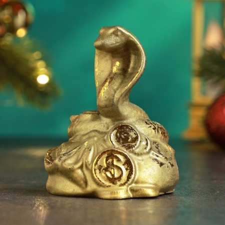 Figure "Snake of a cobra on a bag" 9.5x8.5x8.5cm, bronze with gilding-2