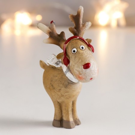 Polystone souvenir "Olesha in winter headphones and scarf" MIX 7.5x4x4x2 cm-1
