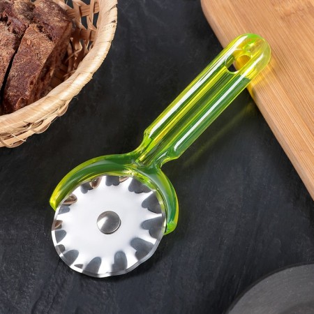 Knife for pizza and dough the shade "Lollipop", 16.5 cm, color mix