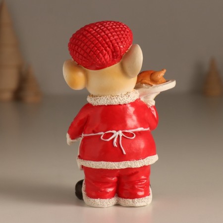 Polystone souvenir "Mouse in red with a white apron, with a festive chicken" 7x5.5x11.5 cm 103236-2